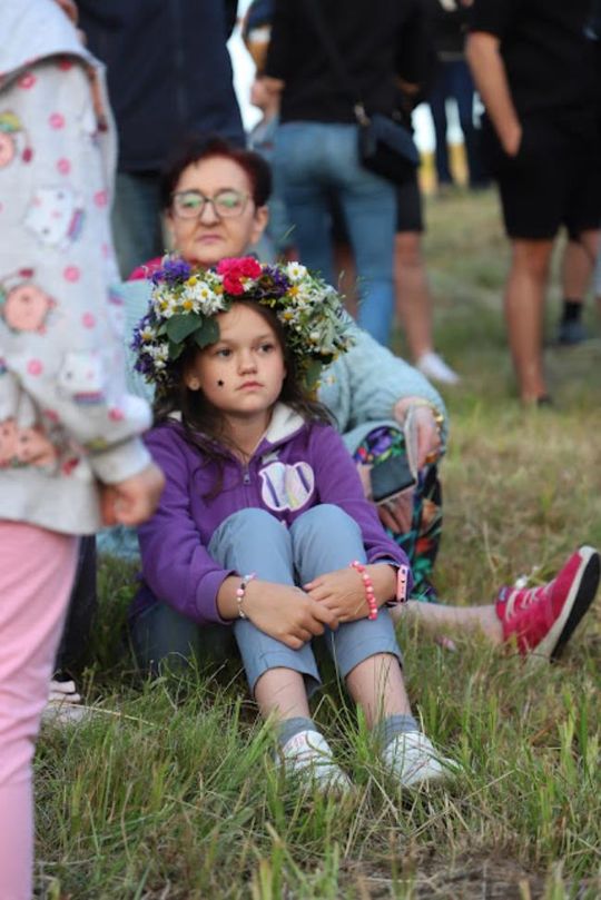 Noc Świętojańska w gminie Hańsk. Widowisko obrzędowe i puszczanie wianków [GALERIA ZDJĘĆ]