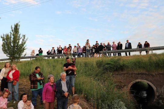Noc Świętojańska w gminie Hańsk. Widowisko obrzędowe i puszczanie wianków [GALERIA ZDJĘĆ]