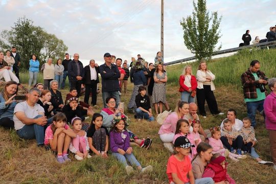Noc Świętojańska w gminie Hańsk. Widowisko obrzędowe i puszczanie wianków [GALERIA ZDJĘĆ]