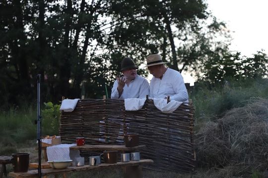 Noc Świętojańska w gminie Hańsk. Widowisko obrzędowe i puszczanie wianków [GALERIA ZDJĘĆ]