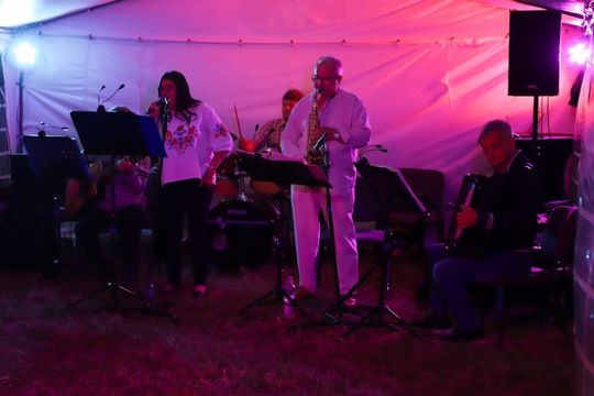 Noc Świętojańska w gminie Hańsk. Widowisko obrzędowe i puszczanie wianków [GALERIA ZDJĘĆ]