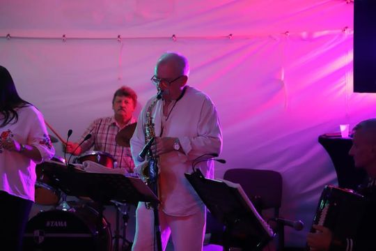 Noc Świętojańska w gminie Hańsk. Widowisko obrzędowe i puszczanie wianków [GALERIA ZDJĘĆ]