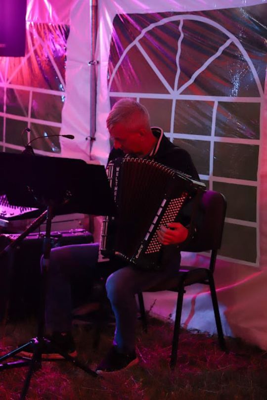 Noc Świętojańska w gminie Hańsk. Widowisko obrzędowe i puszczanie wianków [GALERIA ZDJĘĆ]