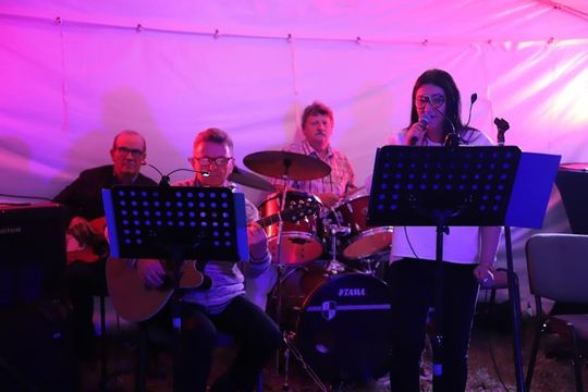 Noc Świętojańska w gminie Hańsk. Widowisko obrzędowe i puszczanie wianków [GALERIA ZDJĘĆ]