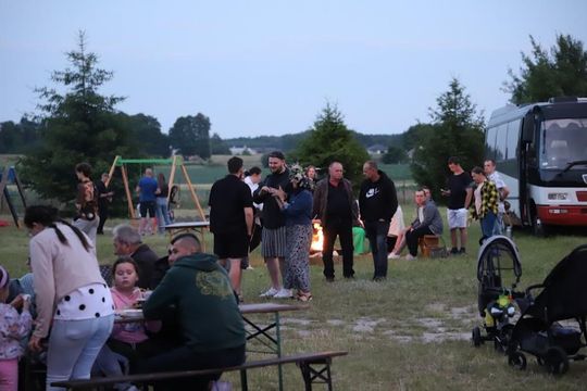 Noc Świętojańska w gminie Hańsk. Widowisko obrzędowe i puszczanie wianków [GALERIA ZDJĘĆ]