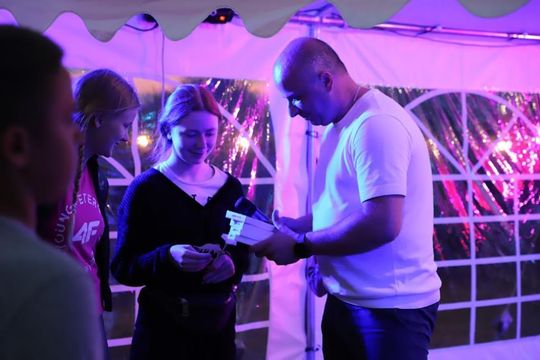 Noc Świętojańska w gminie Hańsk. Widowisko obrzędowe i puszczanie wianków [GALERIA ZDJĘĆ]