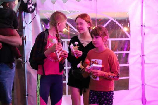 Noc Świętojańska w gminie Hańsk. Widowisko obrzędowe i puszczanie wianków [GALERIA ZDJĘĆ]