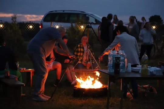 Noc Świętojańska w gminie Hańsk. Widowisko obrzędowe i puszczanie wianków [GALERIA ZDJĘĆ]