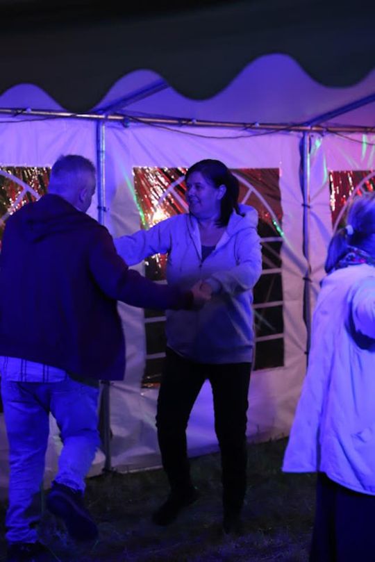 Noc Świętojańska w gminie Hańsk. Widowisko obrzędowe i puszczanie wianków [GALERIA ZDJĘĆ]