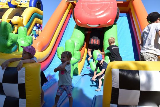 Wakacyjny Piknik Rodzinny w Chojnie Nowym Drugim [GALERIA ZDJĘĆ]