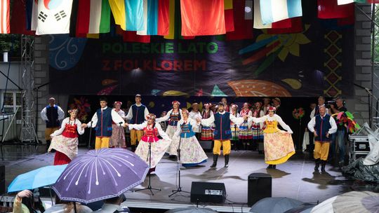 Włodawa. Jubileuszowe XXX Poleskie Lato z Folklorem 2025 [GALERIA ZDJĘĆ]