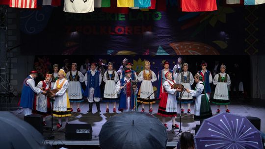 Włodawa. Jubileuszowe XXX Poleskie Lato z Folklorem 2025 [GALERIA ZDJĘĆ]