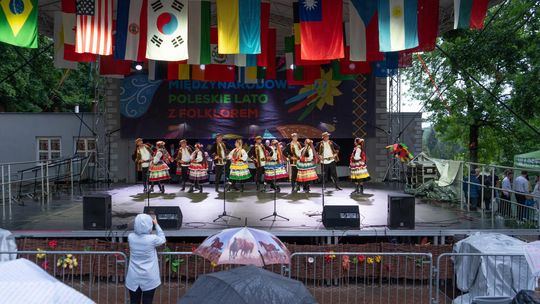 Włodawa. Jubileuszowe XXX Poleskie Lato z Folklorem 2025 [GALERIA ZDJĘĆ]