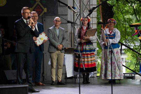 Włodawa. Jubileuszowe XXX Poleskie Lato z Folklorem 2025 [GALERIA ZDJĘĆ]