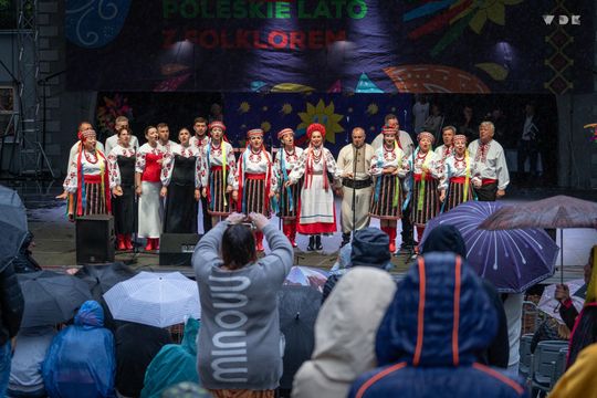 Włodawa. Jubileuszowe XXX Poleskie Lato z Folklorem 2025 [GALERIA ZDJĘĆ]