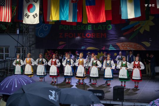 Włodawa. Jubileuszowe XXX Poleskie Lato z Folklorem 2025 [GALERIA ZDJĘĆ]
