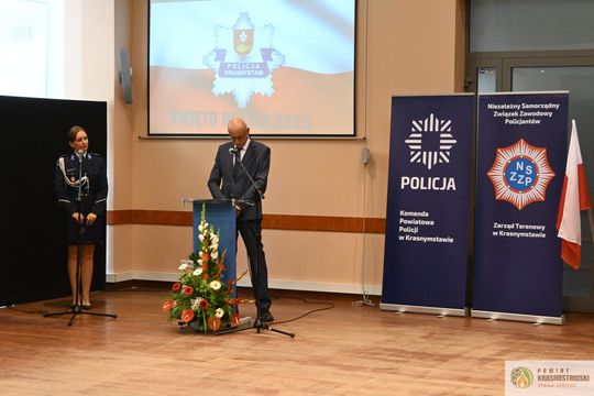 Święto Policji w Krasnymstawie. Podziękowania, mianowania i odznaczenia [GALERIA ZDJĘĆ] 