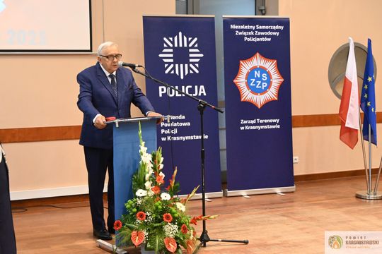Święto Policji w Krasnymstawie. Podziękowania, mianowania i odznaczenia [GALERIA ZDJĘĆ] 