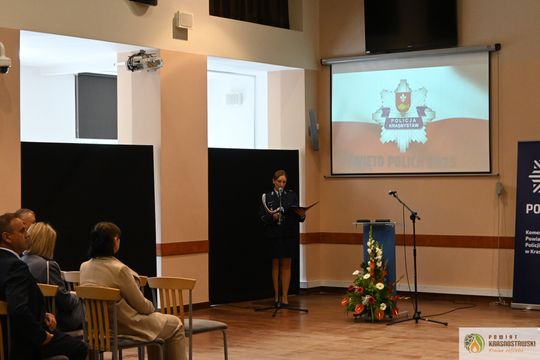 Święto Policji w Krasnymstawie. Podziękowania, mianowania i odznaczenia [GALERIA ZDJĘĆ] 