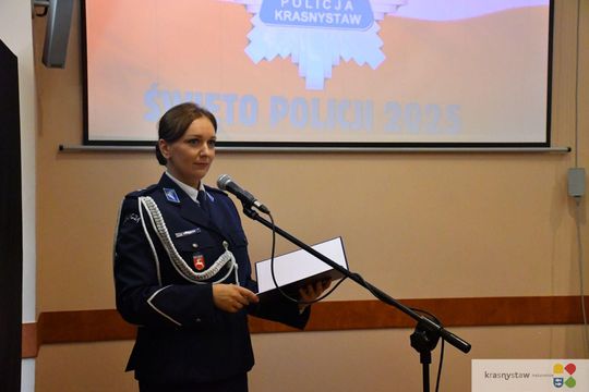 Święto Policji w Krasnymstawie. Podziękowania, mianowania i odznaczenia [GALERIA ZDJĘĆ] 