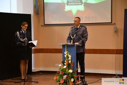Święto Policji w Krasnymstawie. Podziękowania, mianowania i odznaczenia [GALERIA ZDJĘĆ] 