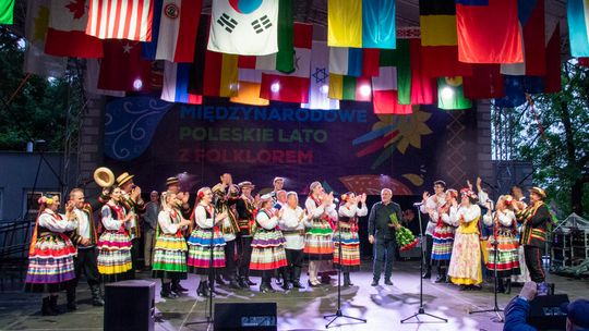 Włodawa. Jubileuszowe XXX Poleskie Lato z Folklorem 2025 [GALERIA ZDJĘĆ]