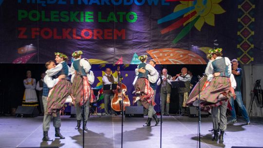 Włodawa. Jubileuszowe XXX Poleskie Lato z Folklorem 2025 [GALERIA ZDJĘĆ]
