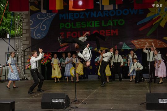 Włodawa. Jubileuszowe XXX Poleskie Lato z Folklorem 2025. Dzień II [GALERIA ZDJĘĆ]