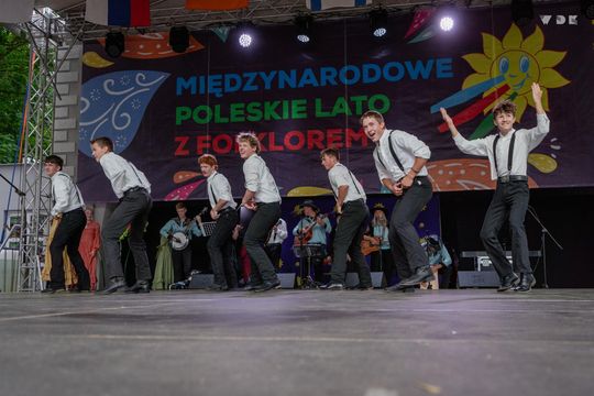 Włodawa. Jubileuszowe XXX Poleskie Lato z Folklorem 2025. Dzień II [GALERIA ZDJĘĆ]