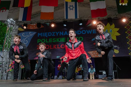 Włodawa. Jubileuszowe XXX Poleskie Lato z Folklorem 2025. Dzień II [GALERIA ZDJĘĆ]