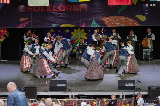 Włodawa. Jubileuszowe XXX Poleskie Lato z Folklorem 2025. Dzień II [GALERIA ZDJĘĆ]