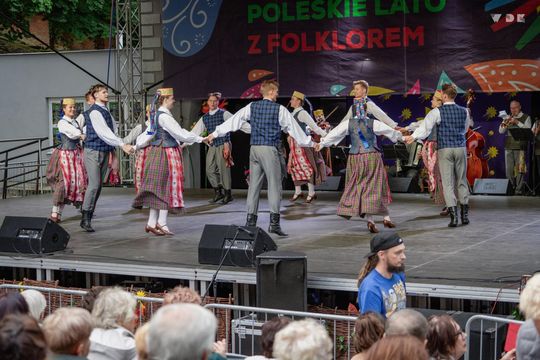 Włodawa. Jubileuszowe XXX Poleskie Lato z Folklorem 2025. Dzień II [GALERIA ZDJĘĆ]