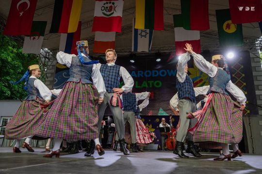 Włodawa. Jubileuszowe XXX Poleskie Lato z Folklorem 2025. Dzień II [GALERIA ZDJĘĆ]