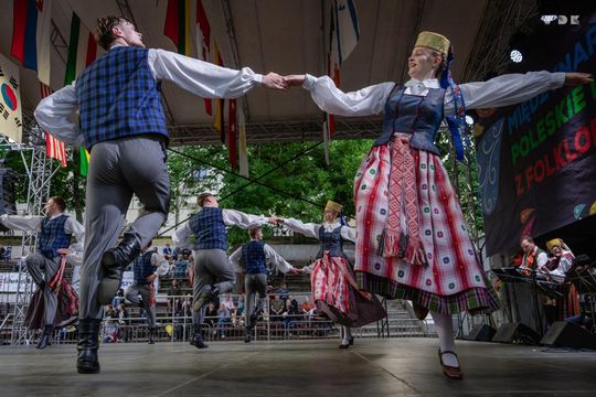 Włodawa. Jubileuszowe XXX Poleskie Lato z Folklorem 2025. Dzień II [GALERIA ZDJĘĆ]