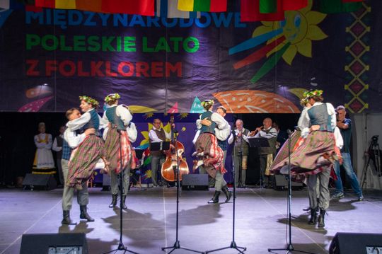 Włodawa. Jubileuszowe XXX Poleskie Lato z Folklorem 2025 [GALERIA ZDJĘĆ]