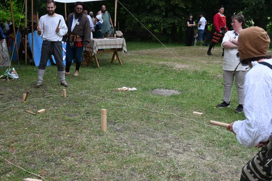 Gm. Wojsławice. XVIII Dni Jakuba Wędrowycza. Działo się! Prelekcje, konkursy, gry i bitwy cz. II [GALERIA ZDJĘĆ]