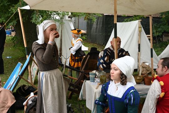 Gm. Wojsławice. XVIII Dni Jakuba Wędrowycza. Działo się! Prelekcje, konkursy, gry i bitwy cz. II [GALERIA ZDJĘĆ]