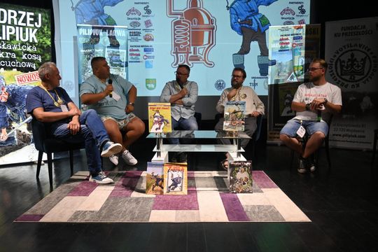 Gm. Wojsławice. XVIII Dni Jakuba Wędrowycza. Działo się! Prelekcje, konkursy, gry i bitwy cz. II [GALERIA ZDJĘĆ]