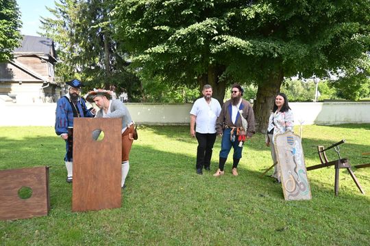 Gm. Wojsławice. XVIII Dni Jakuba Wędrowycza. Działo się! Prelekcje, konkursy, gry i bitwy cz. II [GALERIA ZDJĘĆ]