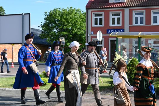 Gm. Wojsławice. XVIII Dni Jakuba Wędrowycza. Działo się! Prelekcje, konkursy, gry i bitwy cz. II [GALERIA ZDJĘĆ]