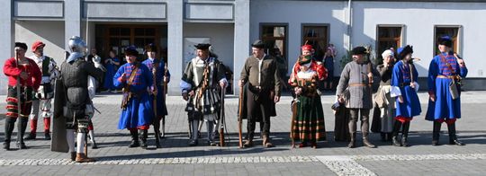 Gm. Wojsławice. XVIII Dni Jakuba Wędrowycza. Działo się! Prelekcje, konkursy, gry i bitwy cz. II [GALERIA ZDJĘĆ]