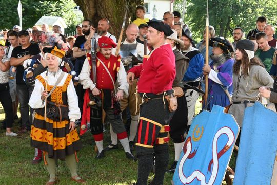 Gm. Wojsławice. XVIII Dni Jakuba Wędrowycza. Działo się! Prelekcje, konkursy, gry i bitwy cz. II [GALERIA ZDJĘĆ]