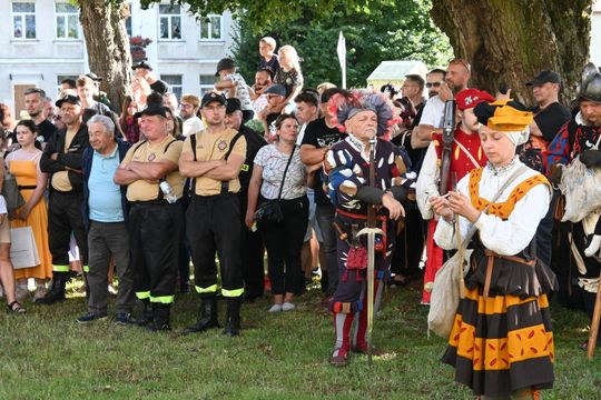 Gm. Wojsławice. XVIII Dni Jakuba Wędrowycza. Działo się! Prelekcje, konkursy, gry i bitwy cz. II [GALERIA ZDJĘĆ]
