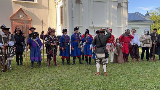 Gm. Wojsławice. XVIII Dni Jakuba Wędrowycza. Działo się! Prelekcje, konkursy, gry i bitwy cz. II [GALERIA ZDJĘĆ]