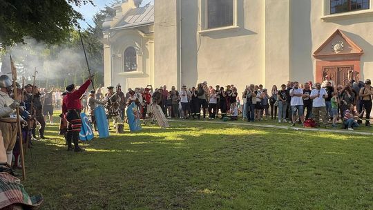 Gm. Wojsławice. XVIII Dni Jakuba Wędrowycza. Działo się! Prelekcje, konkursy, gry i bitwy cz. II [GALERIA ZDJĘĆ]