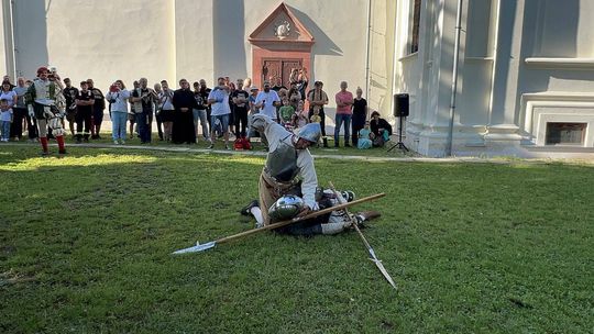 Gm. Wojsławice. XVIII Dni Jakuba Wędrowycza. Działo się! Prelekcje, konkursy, gry i bitwy cz. II [GALERIA ZDJĘĆ]