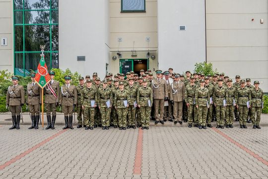 Chełm. Ślubowanie nowych funkcjonariuszy Nadbużańskiego Oddziału Straży Granicznej [GALERIA ZDJĘĆ]