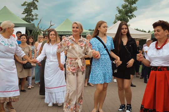Gm. Leśniowice. Udane Żniwowanie na Maczułach. Tradycja, kultura, dobra zabawa [GALERIA ZDJĘĆ]