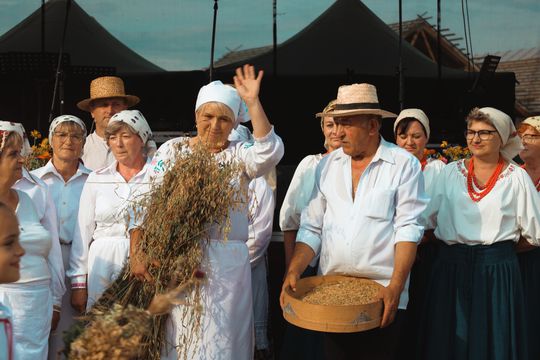 Gm. Leśniowice. Udane Żniwowanie na Maczułach. Tradycja, kultura, dobra zabawa [GALERIA ZDJĘĆ]