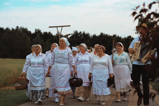 Gm. Leśniowice. Udane Żniwowanie na Maczułach. Tradycja, kultura, dobra zabawa [GALERIA ZDJĘĆ]